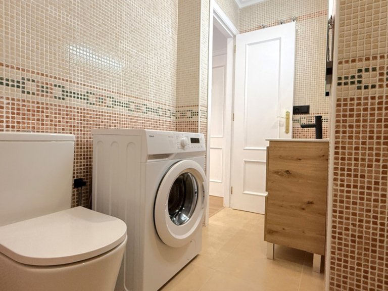 Apartment for Sale in Torrevieja, Alicante 24
