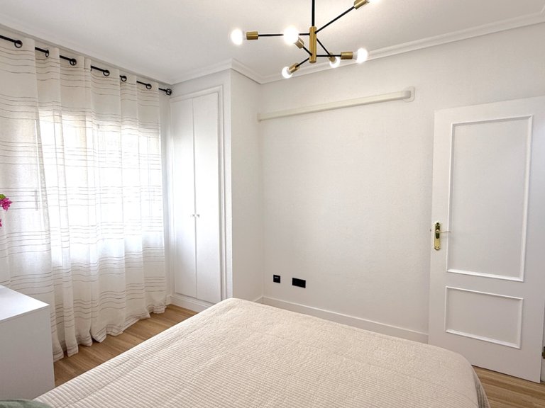 Apartment for Sale in Torrevieja, Alicante 34