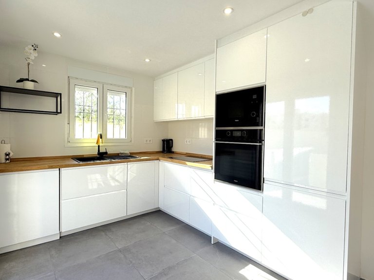 Town House for Sale in Inland Orihuela, Alicante 8