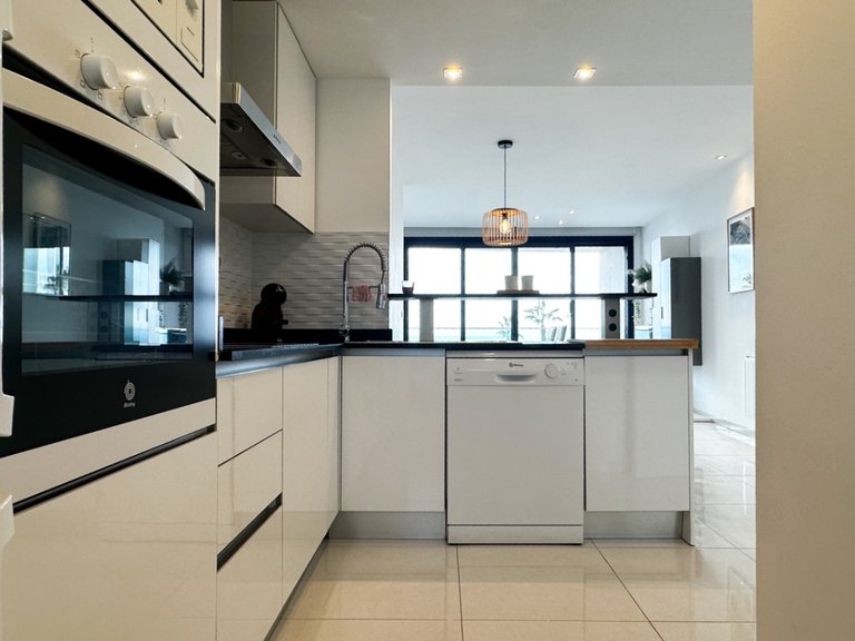 Apartment for Sale in Costa Blanca Torrevieja, Alicante 6