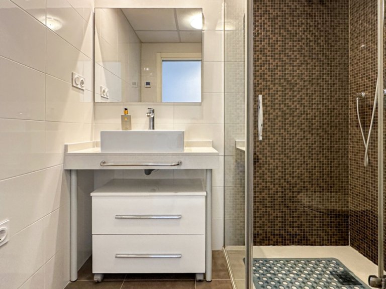 Apartment for Sale in Costa Blanca Torrevieja, Alicante 21