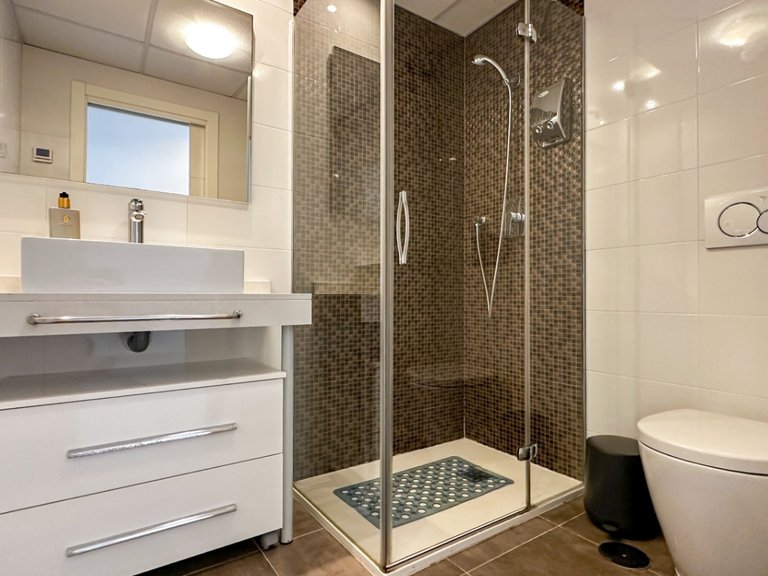 Apartment for Sale in Costa Blanca Torrevieja, Alicante 29