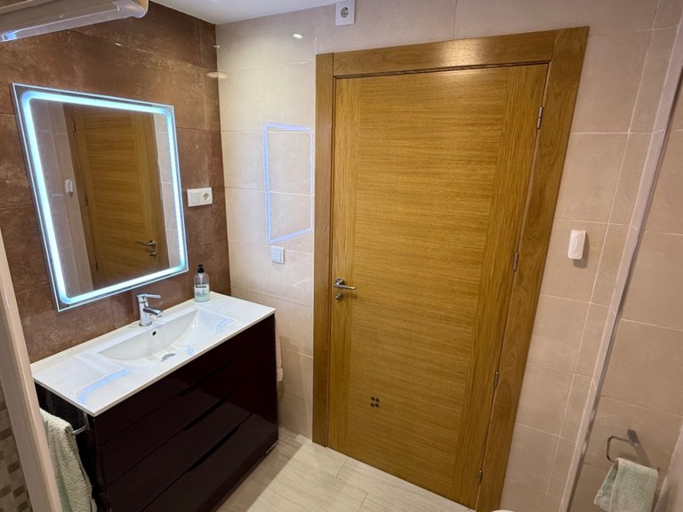 Apartment for Sale in Costa Blanca Torrevieja, Alicante 11