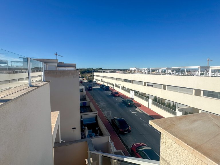 Apartment for Sale in Costa Blanca Torrevieja, Alicante 32