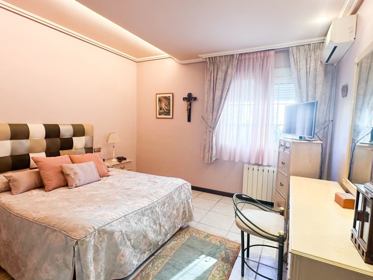 Villa for Sale in Costa Blanca La Mata, Alicante 23