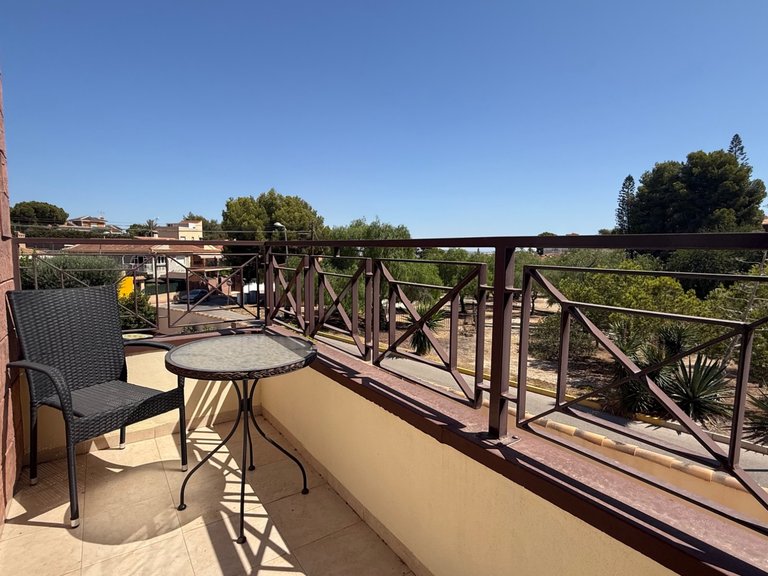 Villa for Sale in Costa Blanca Torrevieja, Alicante 44