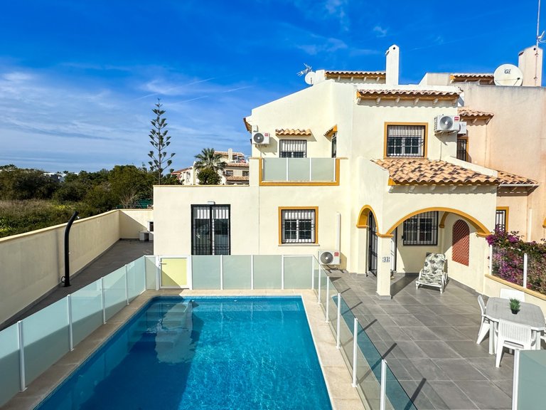 Town House for Sale in Inland Orihuela, Alicante 2