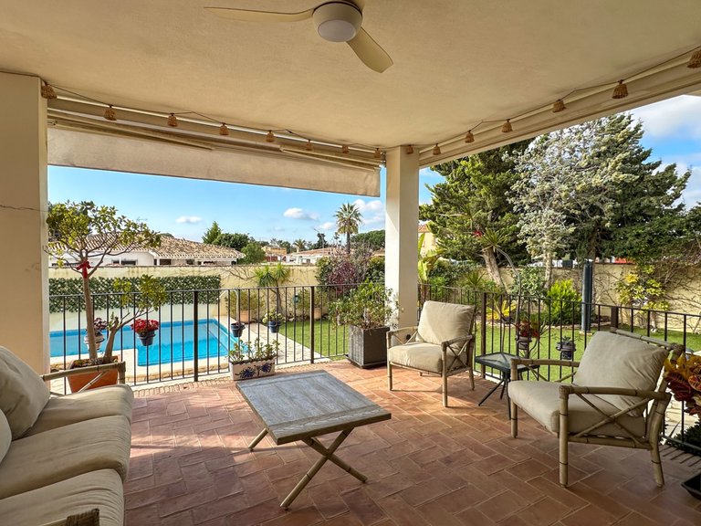 Villa for Sale in Costa Blanca Dehesa De Campoamor, Alicante 7