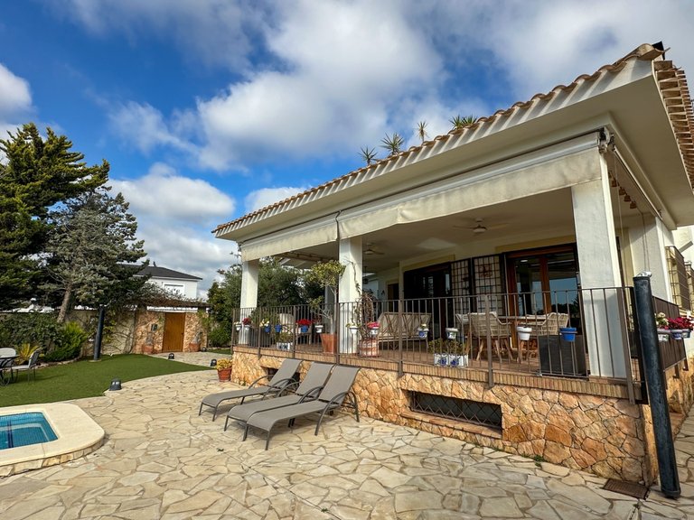 Villa for Sale in Costa Blanca Dehesa De Campoamor, Alicante 5