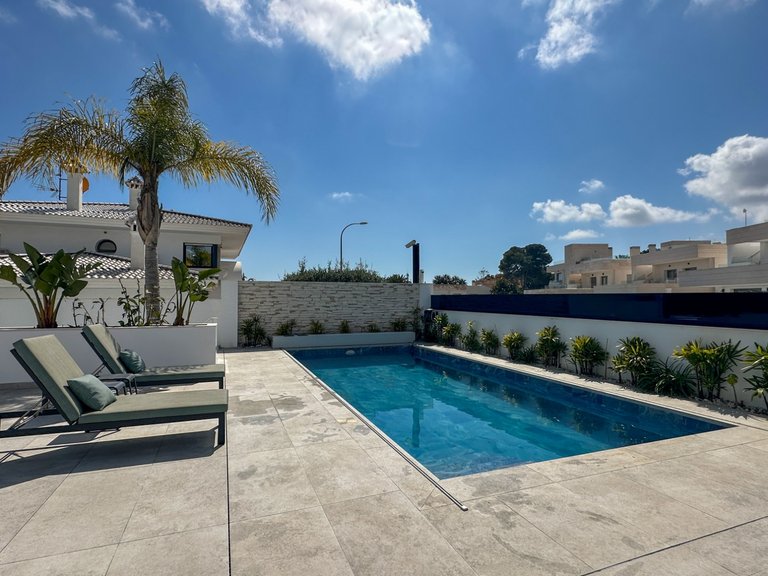 Villa for Sale in Costa Blanca Orihuela Costa, Alicante 6