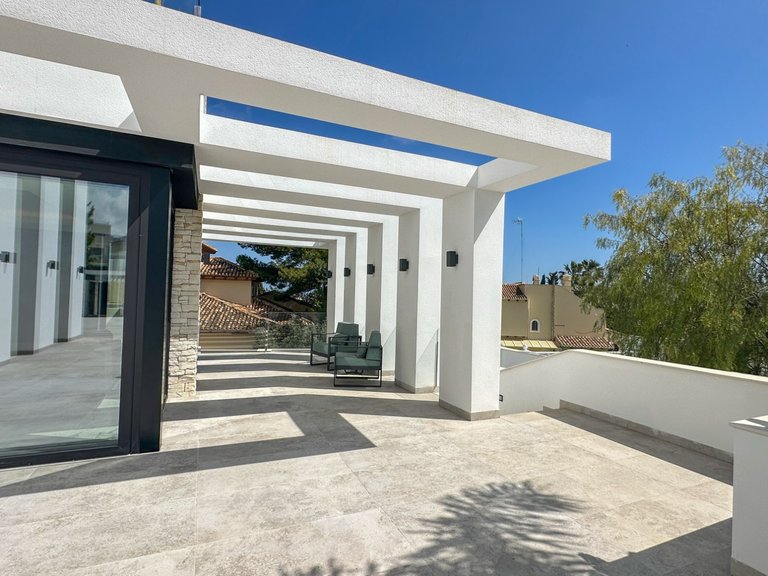 Villa for Sale in Costa Blanca Orihuela Costa, Alicante 18
