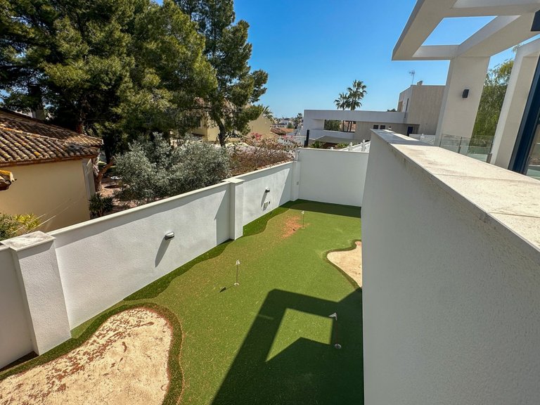 Villa for Sale in Costa Blanca Orihuela Costa, Alicante 33