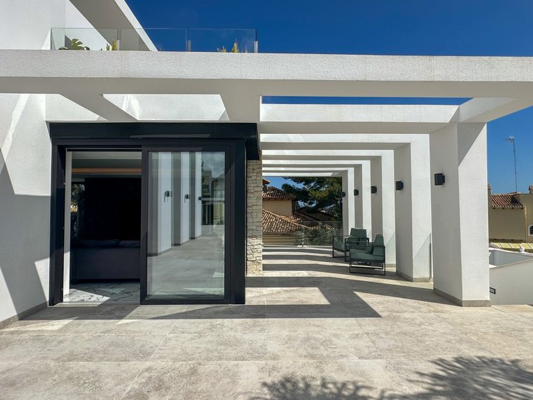 Villa for Sale in Costa Blanca Orihuela Costa, Alicante 19