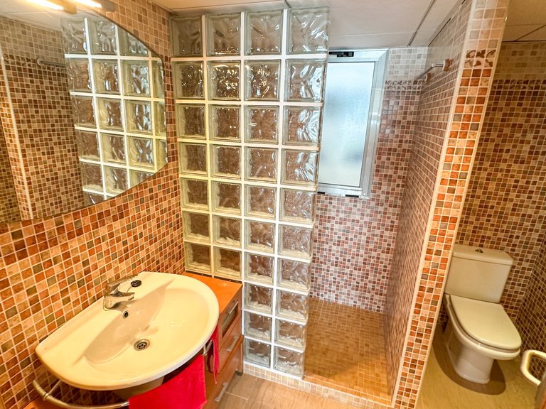 Apartment for Sale in Torrevieja, Alicante 23