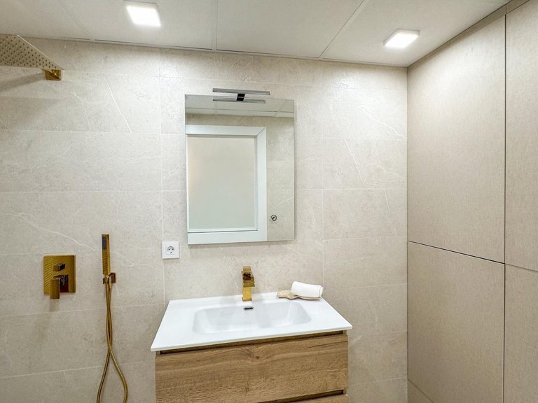 Apartment for Sale in Costa Blanca Torrevieja, Alicante 22