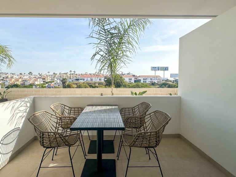 Apartment for Sale in Costa Blanca Orihuela Costa, Alicante 3