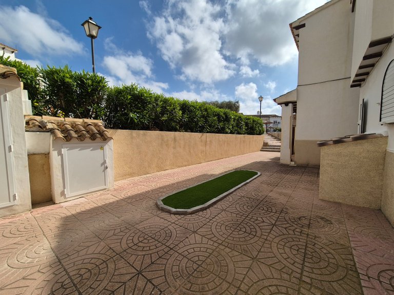 Villa for Sale in San Miguel De Salinas, Alicante 28