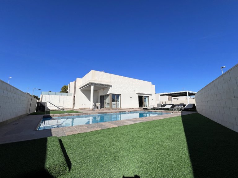 Villa for Sale in Costa Blanca Orihuela Costa, Alicante 43