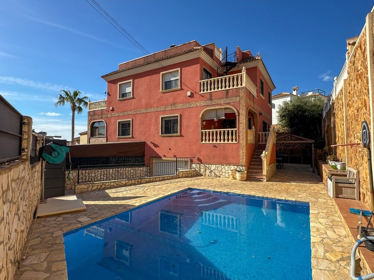 Town House for Sale in San Miguel De Salinas, Alicante 35