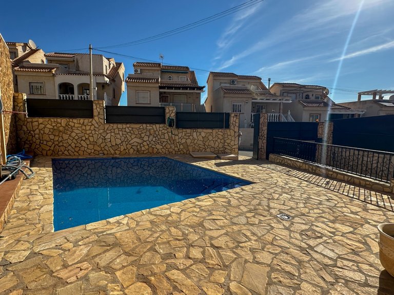 Town House for Sale in San Miguel De Salinas, Alicante 39