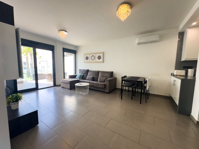 Apartment for Sale in Costa Blanca La Zenia, Alicante 8