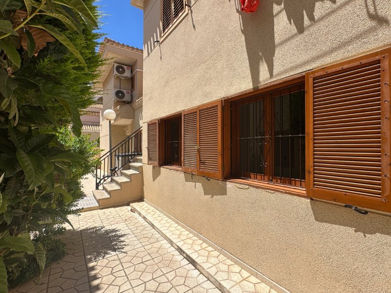 Villa for Sale in Orihuela Costa, Alicante 30