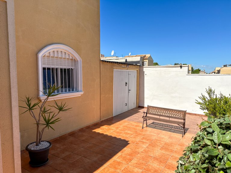 Villa for Sale in Costa Blanca Torrevieja, Alicante 30