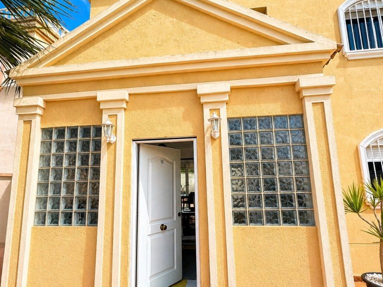 Villa for Sale in Costa Blanca Torrevieja, Alicante 48