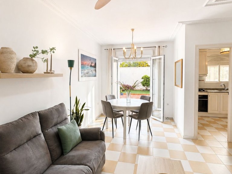 Villa for Sale in Costa Blanca Torrevieja, Alicante 12