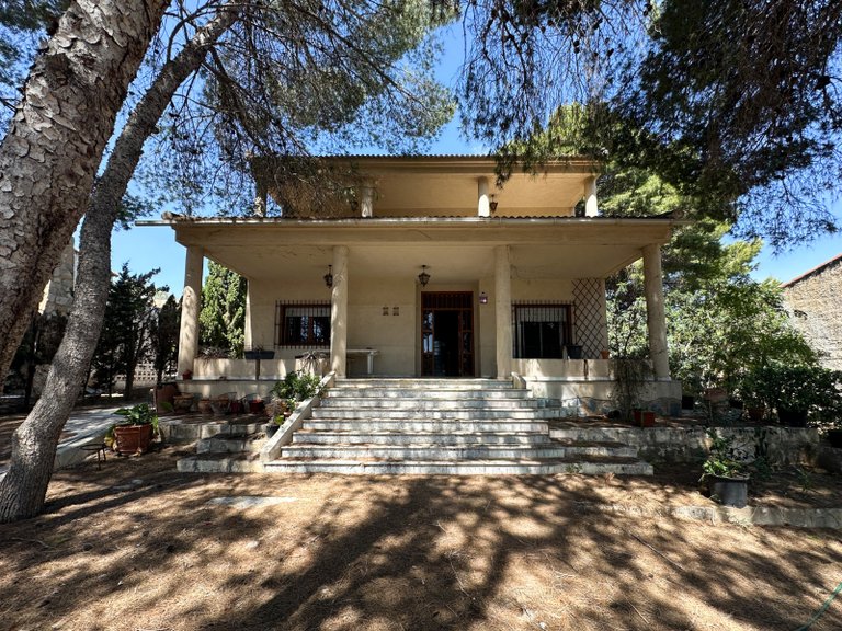 Villa for Sale in Costa Blanca Torrevieja, Alicante 1
