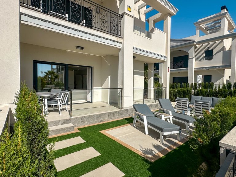 Villa for Sale in Costa Blanca Ciudad Quesada, Alicante 1