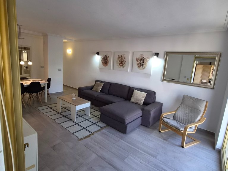 Apartment for Sale in Costa Blanca Torrevieja, Alicante 1