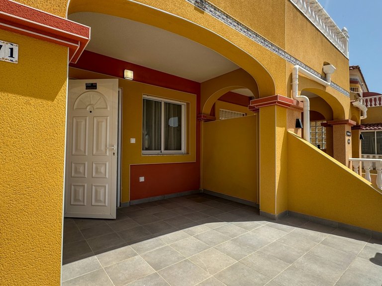 Town House for Sale in Orihuela Costa, Alicante 1