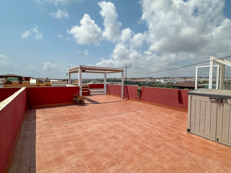 Apartment for Sale in Los Altos, Alicante 37
