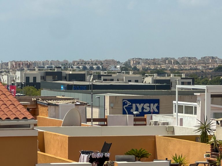 Apartment for Sale in Los Altos, Alicante 32