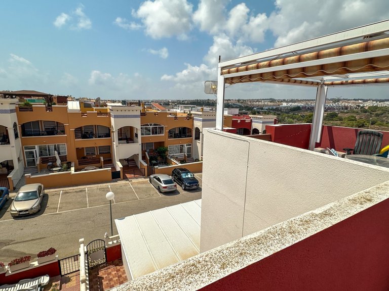 Apartment for Sale in Los Altos, Alicante 36