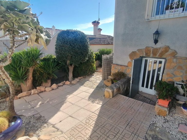 Villa for Sale in San Miguel De Salinas, Alicante 45
