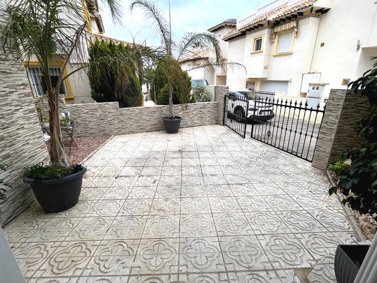 Villa for Sale in Orihuela Costa, Alicante 44