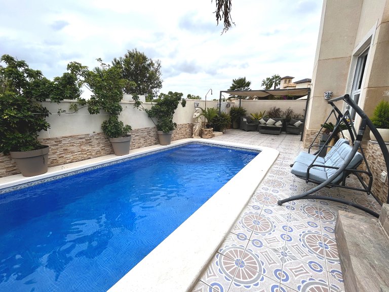 Villa for Sale in Orihuela Costa, Alicante 5