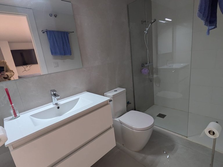 Villa for Sale in Villamartin, Alicante 28