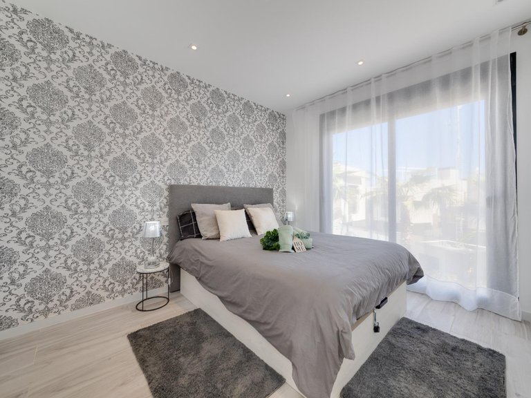 Villa for Sale in Cabo Roig, Alicante 14