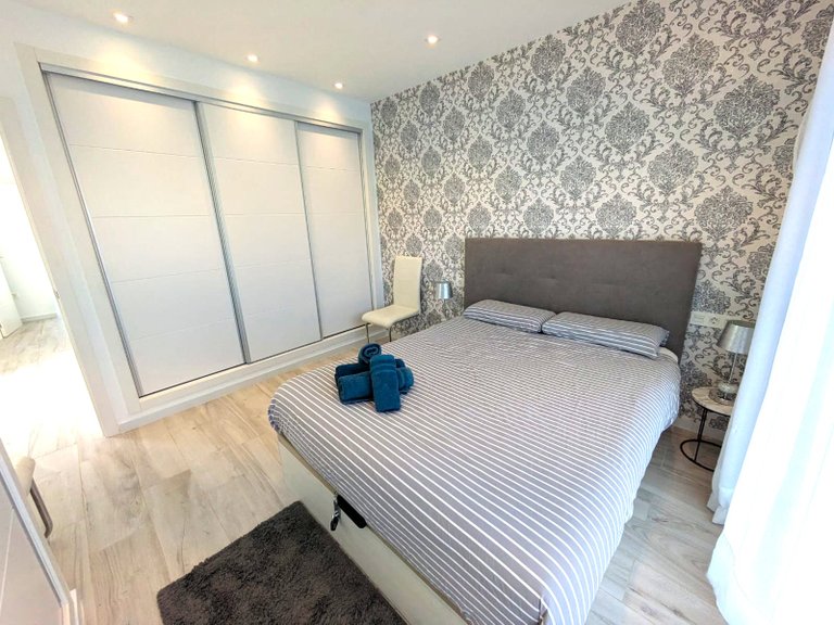 Villa for Sale in Cabo Roig, Alicante 24