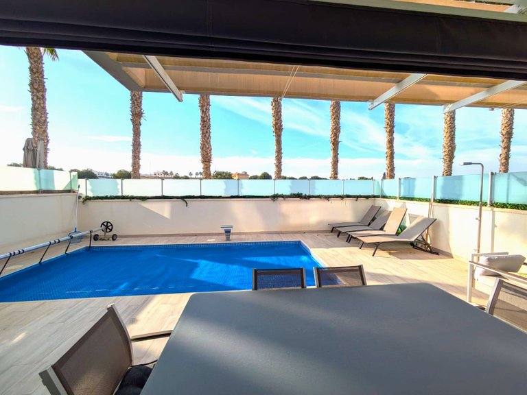 Villa for Sale in Cabo Roig, Alicante 5