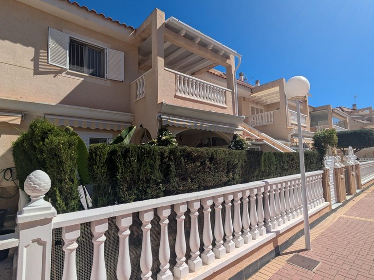 Apartment for Sale in Playa Flamenca, Alicante 2