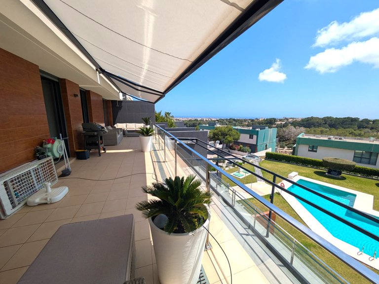 Apartment for Sale in Inland Los Dolses, Alicante 1