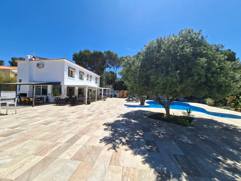 Villa for Sale in Costa Blanca Calpe, Alicante 4