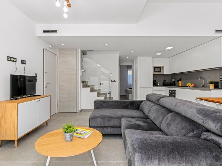 Villa for Sale in Guardamar Del Segura, Alicante 6