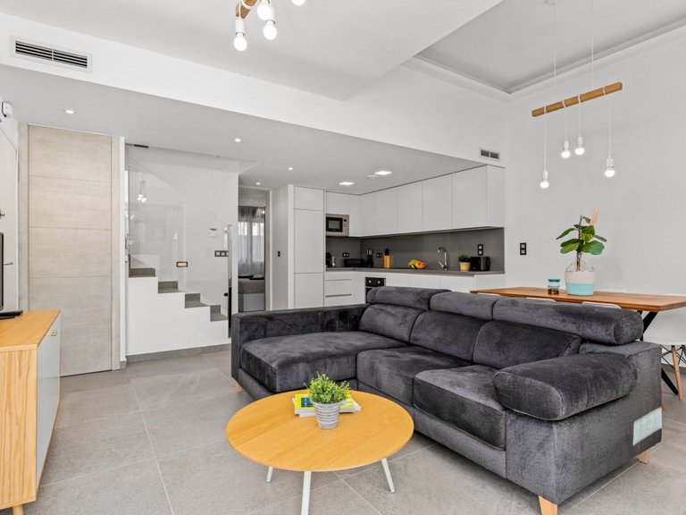 Villa for Sale in Guardamar Del Segura, Alicante 7