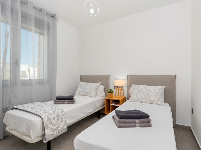 Villa for Sale in Guardamar Del Segura, Alicante 20