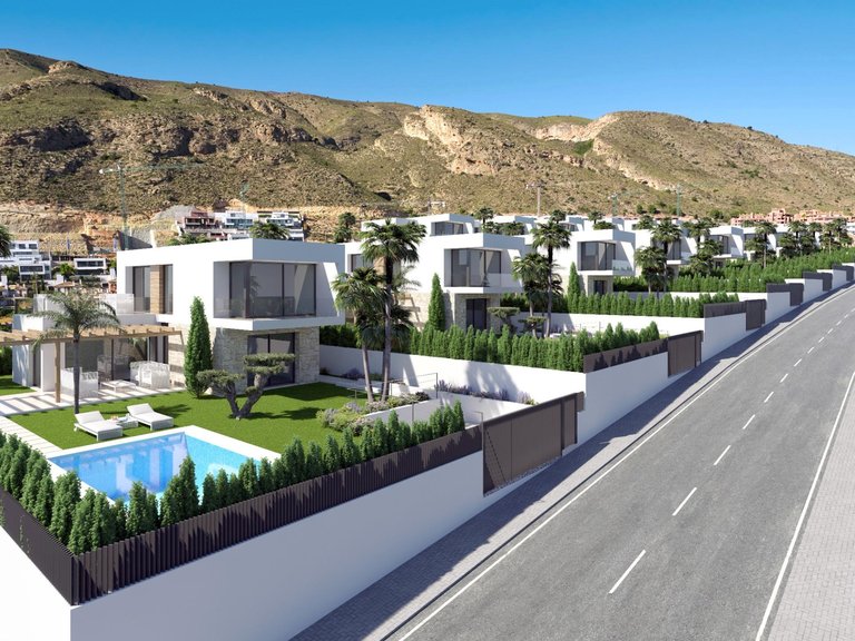 Villa for Sale in Finestrat, Alicante 3